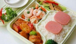 瓜友们吃午饭,瓜友们的美味午餐时光