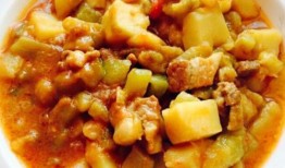 茄子土豆吃瓜,夏日清爽家常菜