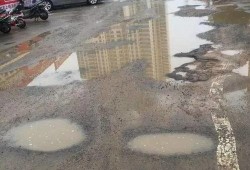 吃瓜世纪港湾车库,揭秘港湾车库的神秘面纱